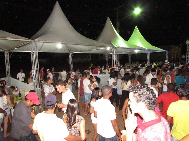 1º Reveillon Lago Pioneiros Colider parte 01