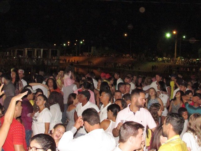 1º Reveillon Lago Pioneiros Colider parte 01