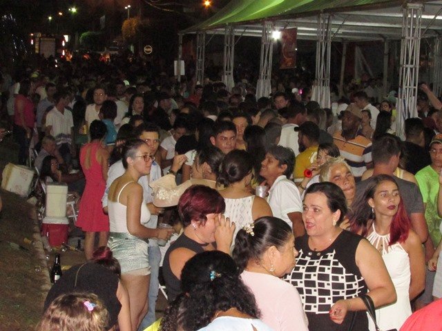 1º Reveillon Lago Pioneiros Colider parte 01