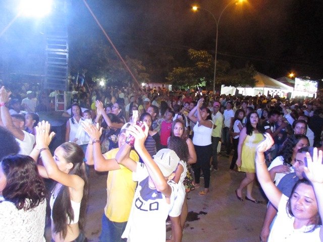 1º Reveillon Lago Pioneiros Colider parte 01