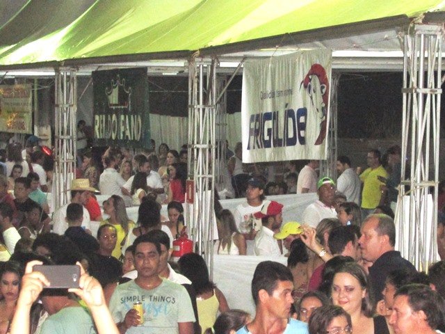 1º Reveillon Lago Pioneiros Colider parte 01