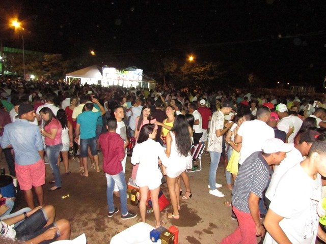 1º Reveillon Lago Pioneiros Colider parte 01