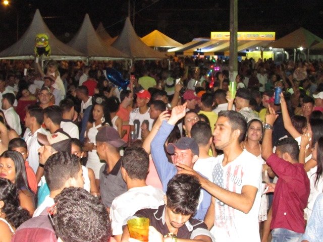 1º Reveillon Lago Pioneiros Colider parte 01
