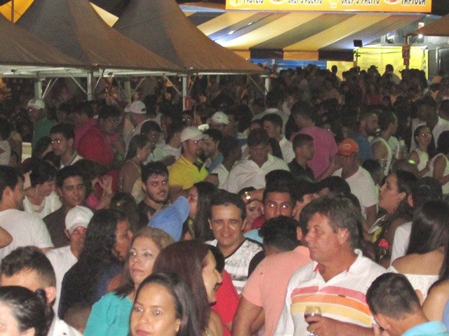 1º Reveillon Lago Pioneiros Colider parte 01