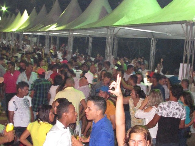 1º Reveillon Lago Pioneiros Colider parte 01