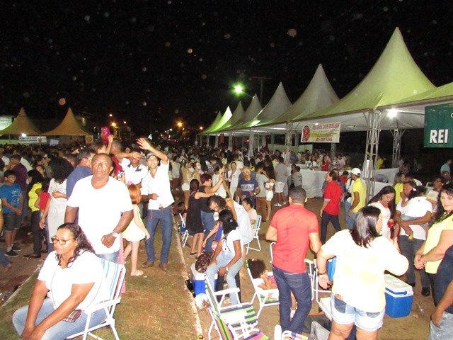 1º Reveillon Lago Pioneiros Colider parte 01