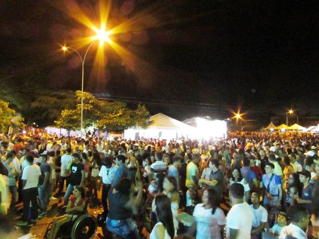 1º Reveillon Lago Pioneiros Colider parte 01