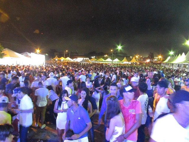 1º Reveillon Lago Pioneiros Colider parte 01