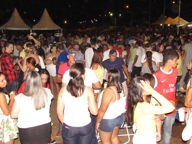 1º Reveillon Lago Pioneiros Colider parte 01
