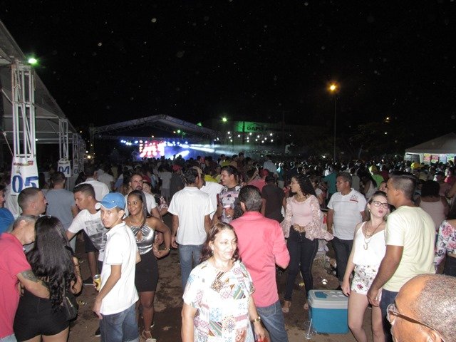 1º Reveillon Lago Pioneiros Colíder parte 02
