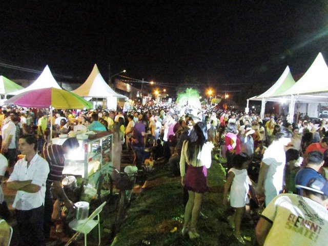 1º Reveillon Lago Pioneiros Colíder parte 02