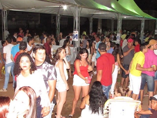 1º Reveillon Lago Pioneiros Colíder parte 02