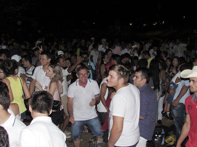 1º Reveillon Lago Pioneiros Colíder parte 02