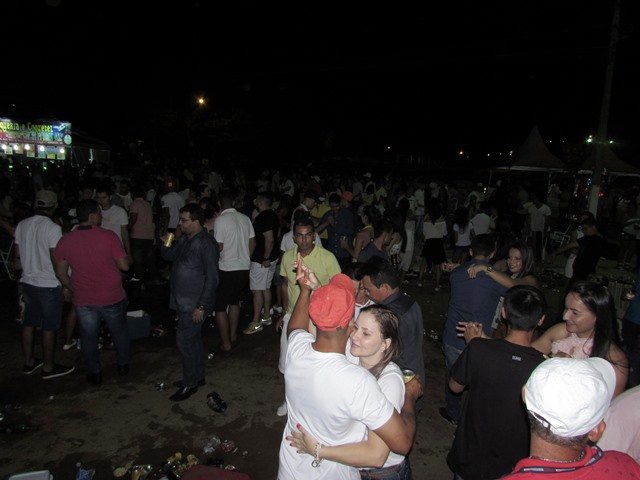 1º Reveillon Lago Pioneiros Colíder parte 03