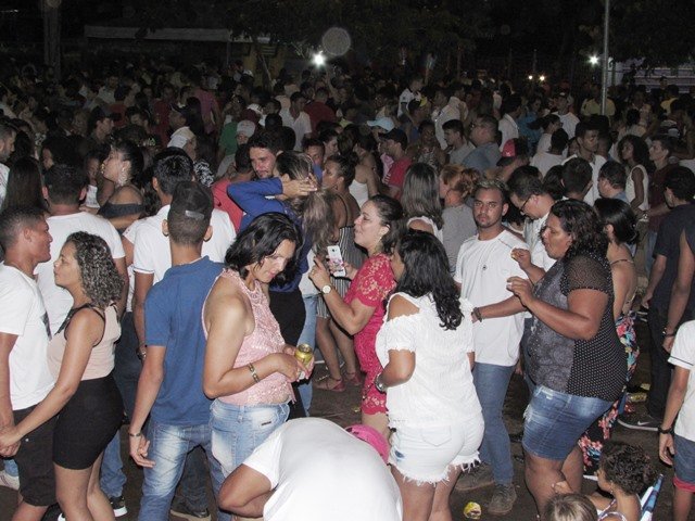 1º Reveillon Lago Pioneiros Colíder parte 03