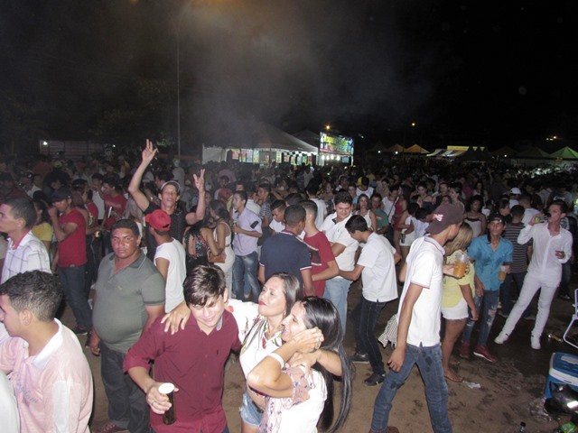 1º Reveillon Lago Pioneiros Colíder parte 03