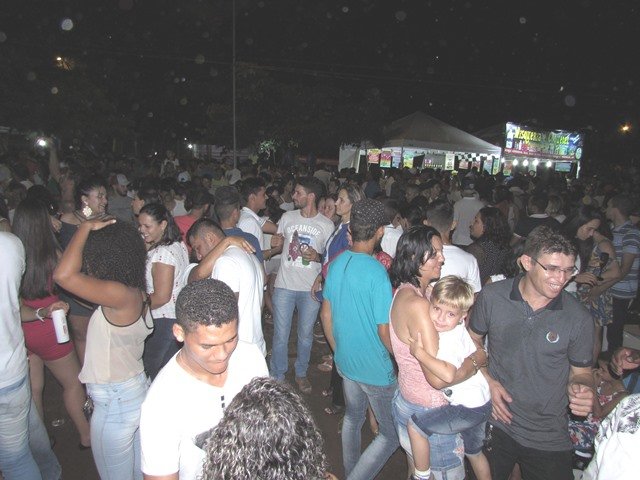 1º Reveillon Lago Pioneiros Colíder parte 03