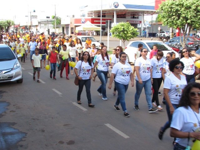 Passeata Faça Bonito 02