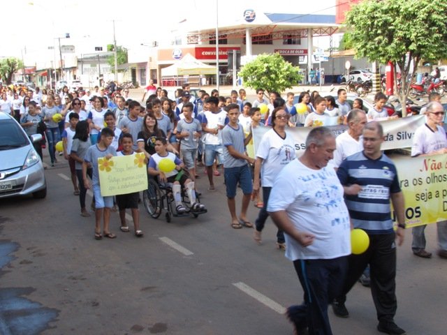 Passeata Faça Bonito 02