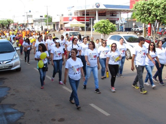 Passeata Faça Bonito 02