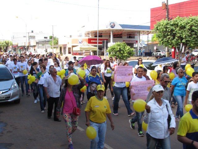 Passeata Faça Bonito 02