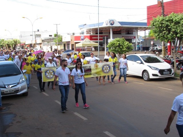 Passeata Faça Bonito 02