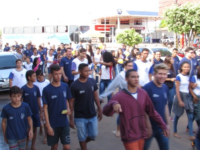 Passeata Faça Bonito 02