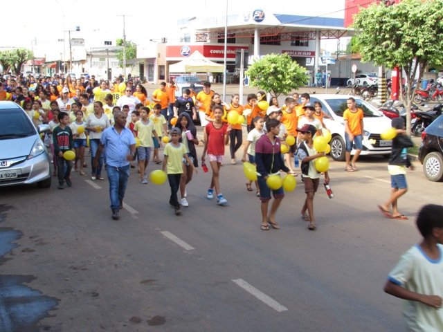 Passeata Faça Bonito 02