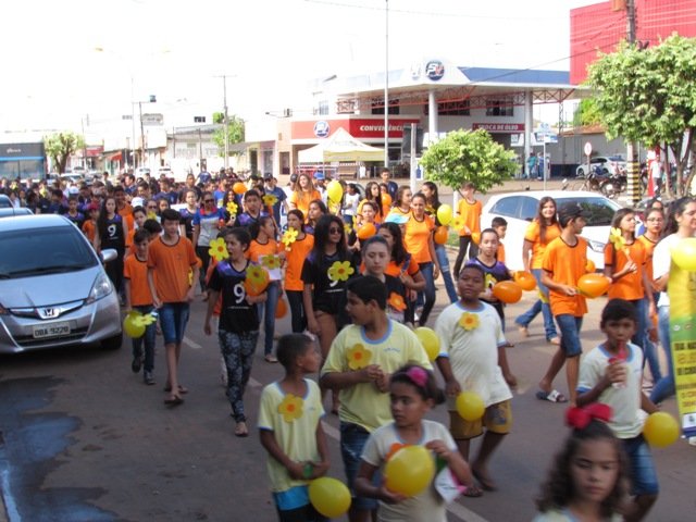 Passeata Faça Bonito 02