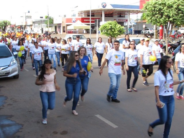 Passeata Faça Bonito 02