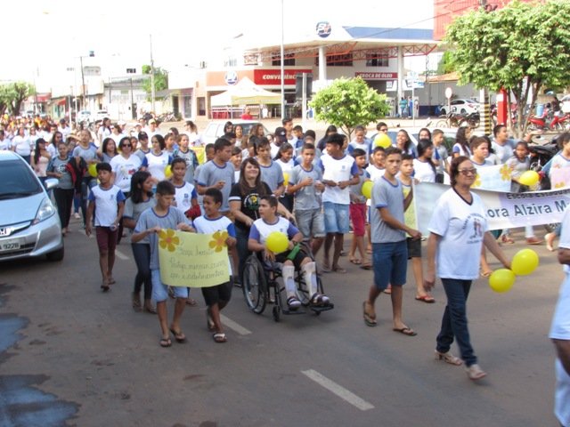 Passeata Faça Bonito 02