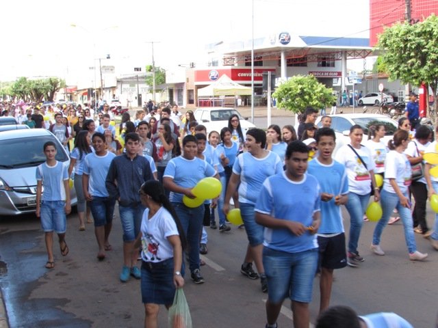 Passeata Faça Bonito 02