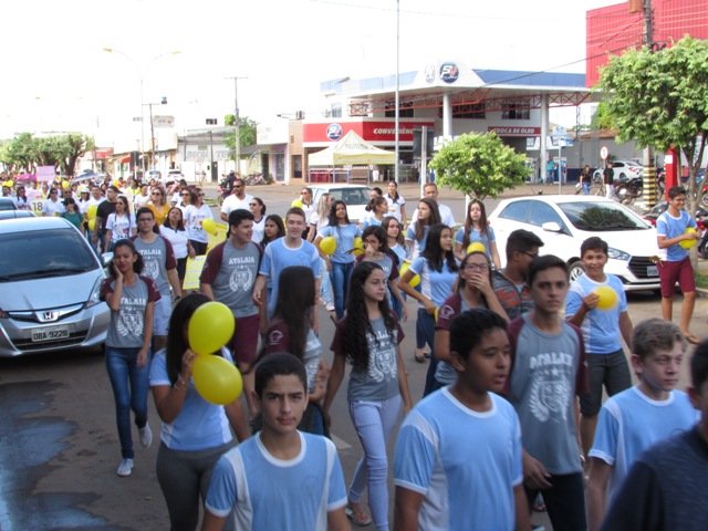 Passeata Faça Bonito 02