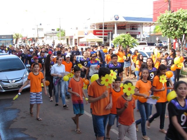Passeata Faça Bonito 02