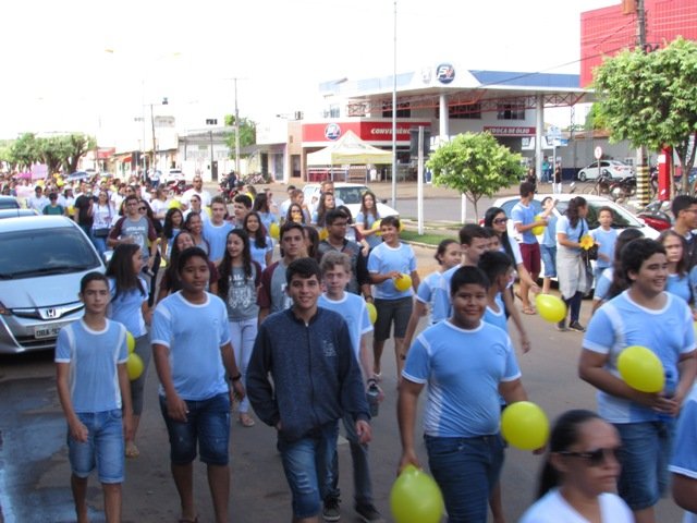 Passeata Faça Bonito 02