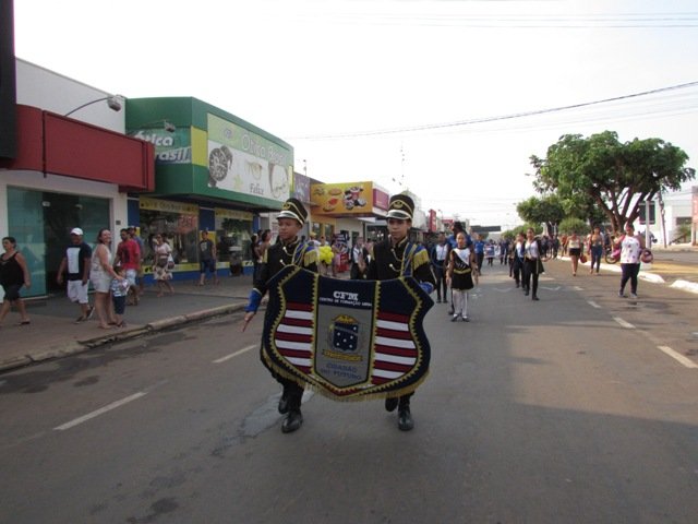 Desfile 7 de Setembro Colider parte 001