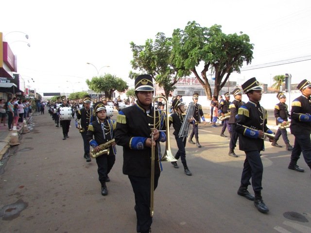 Desfile 7 de Setembro Colider parte 001
