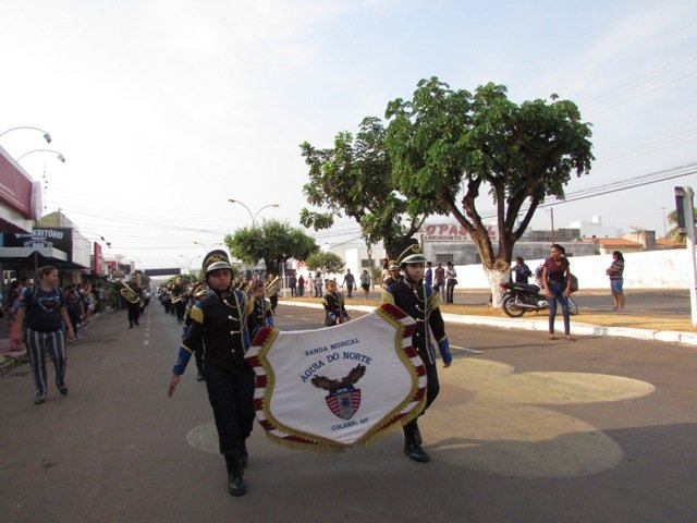Desfile 7 de Setembro Colider parte 001