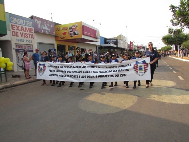 Desfile 7 de Setembro Colider parte 001