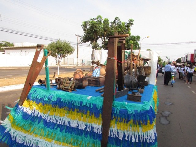 Desfile 7 de Setembro Colider parte 001