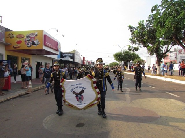 Desfile 7 de Setembro Colider parte 001