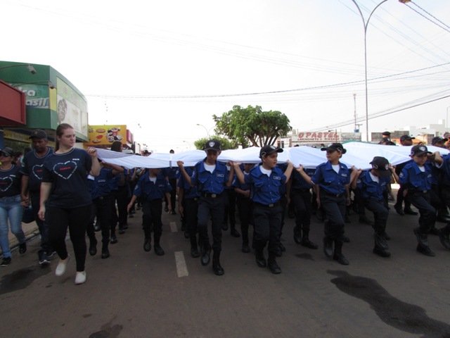 Desfile 7 de Setembro Colider parte 001