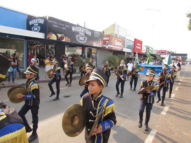 Desfile 7 de Setembro Colider parte 001