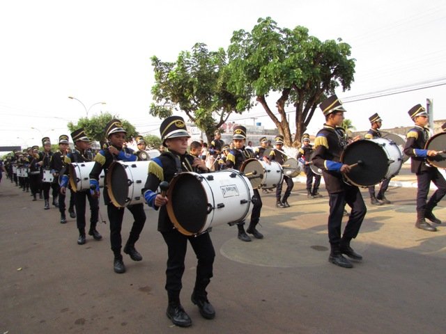Desfile 7 de Setembro Colider parte 001