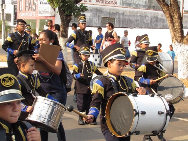 Desfile 7 de Setembro Colider parte 001