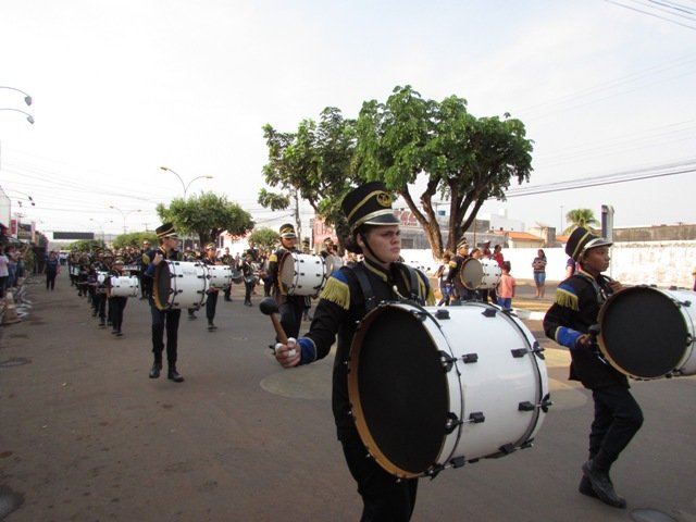 Desfile 7 de Setembro Colider parte 001