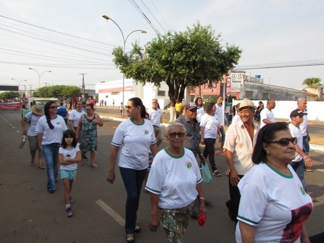 Desfile 7 de Setembro Colider parte 001