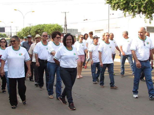 Desfile 7 de Setembro Colider parte 001