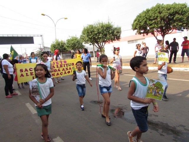 Desfile 7 de Setembro Colider parte 002