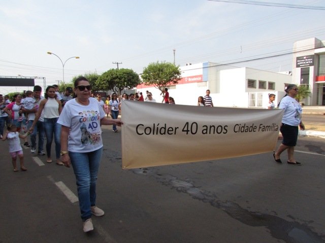 Desfile 7 de Setembro Colider parte 002